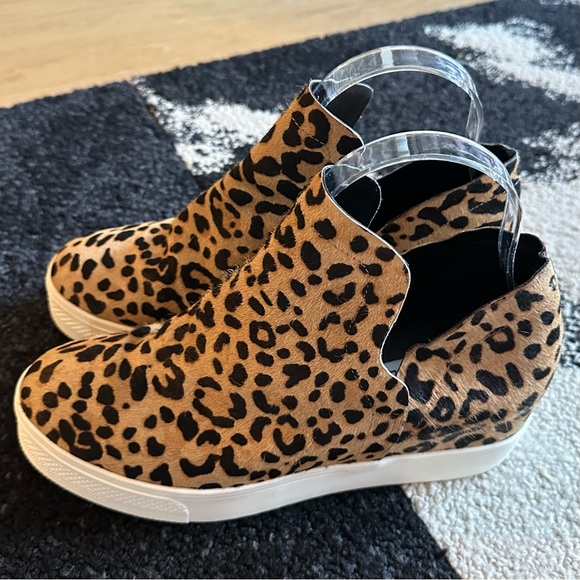 *LIKE NEW* STEVE MADDEN Wrangle Platform Wedge Sneaker Cheetah Print Cow Hair —8 - Picture 3 of 16